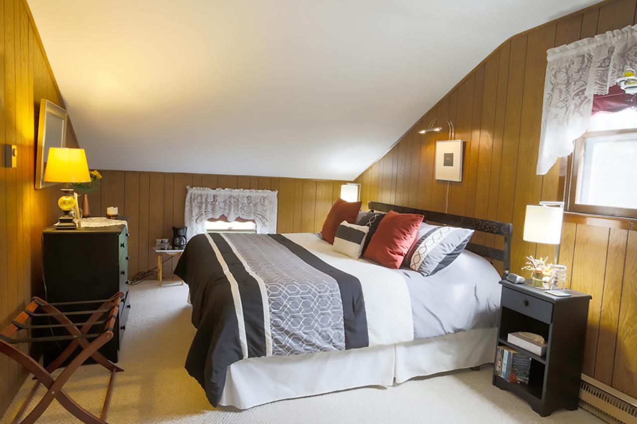 Firefly Bed & Breakfast Lincoln Exterior photo